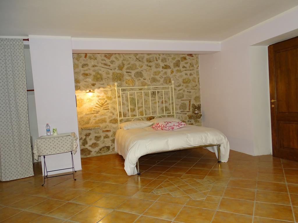 La Vecchia Stalla B&B Narni Dış mekan fotoğraf